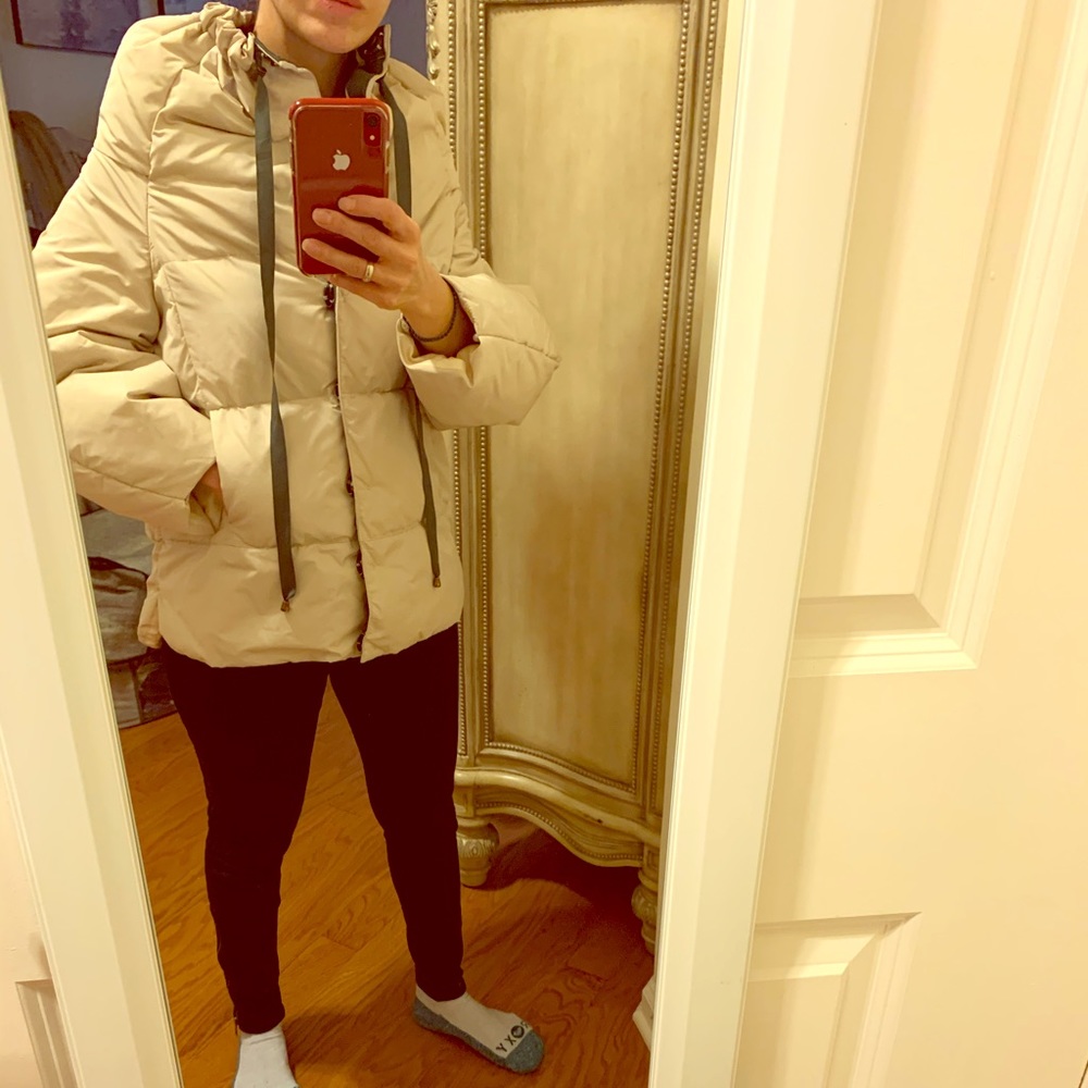 Women’s puffer jacket